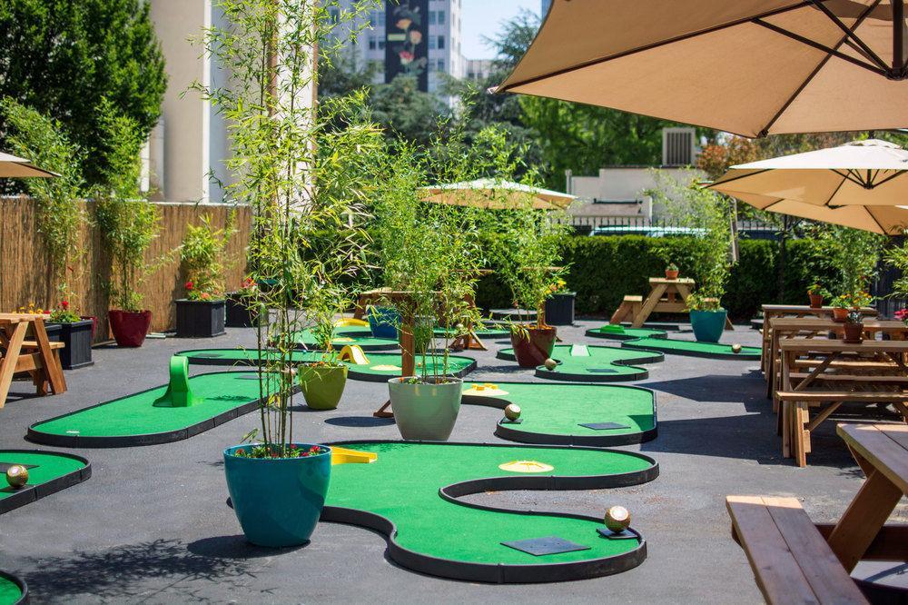Hotel Deluxe 4*