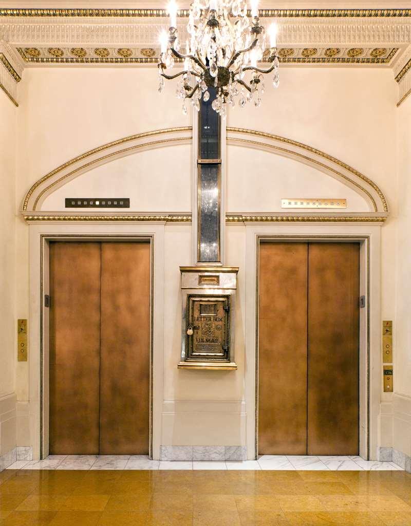 Deluxe