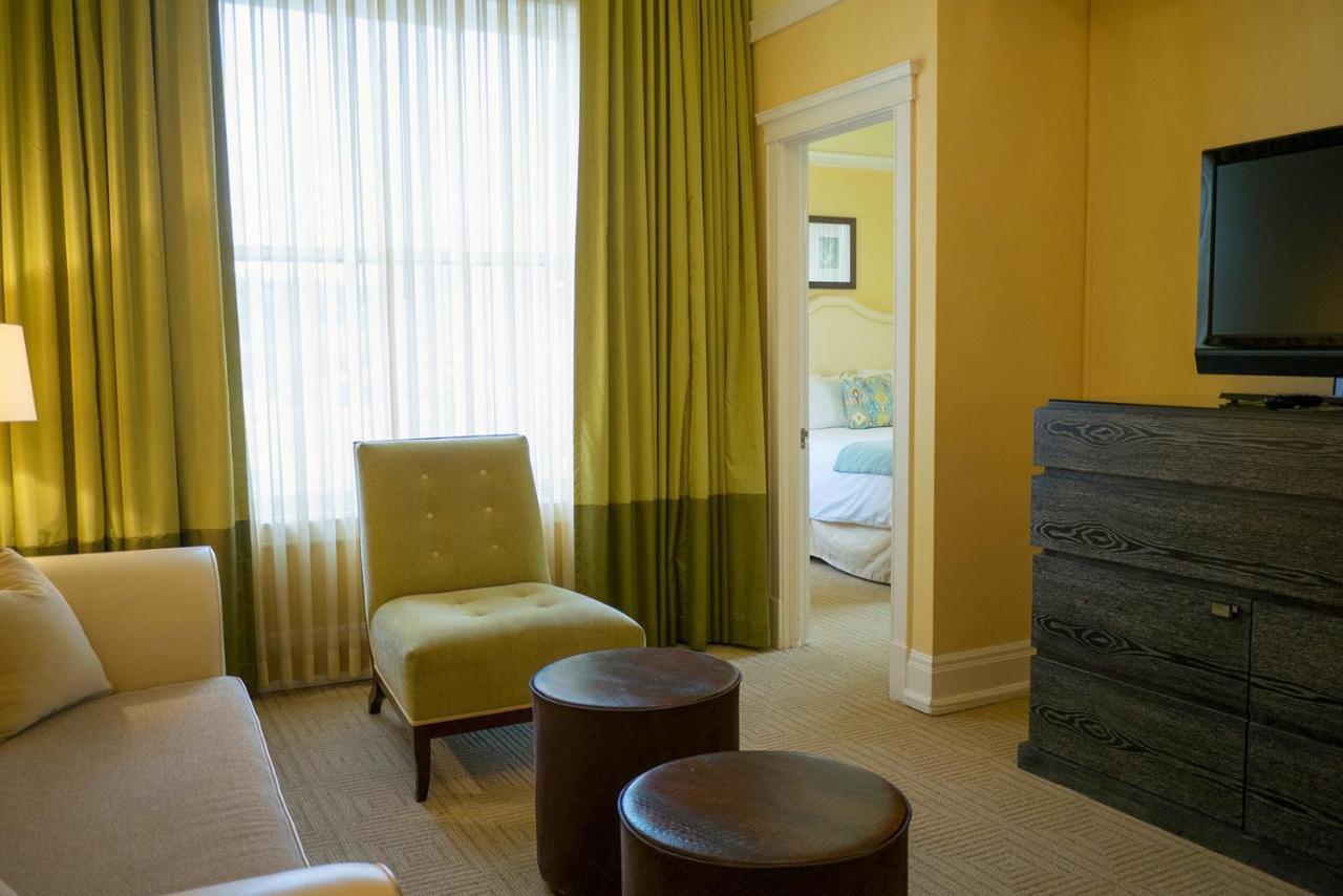 Deluxe Hotel Portland
